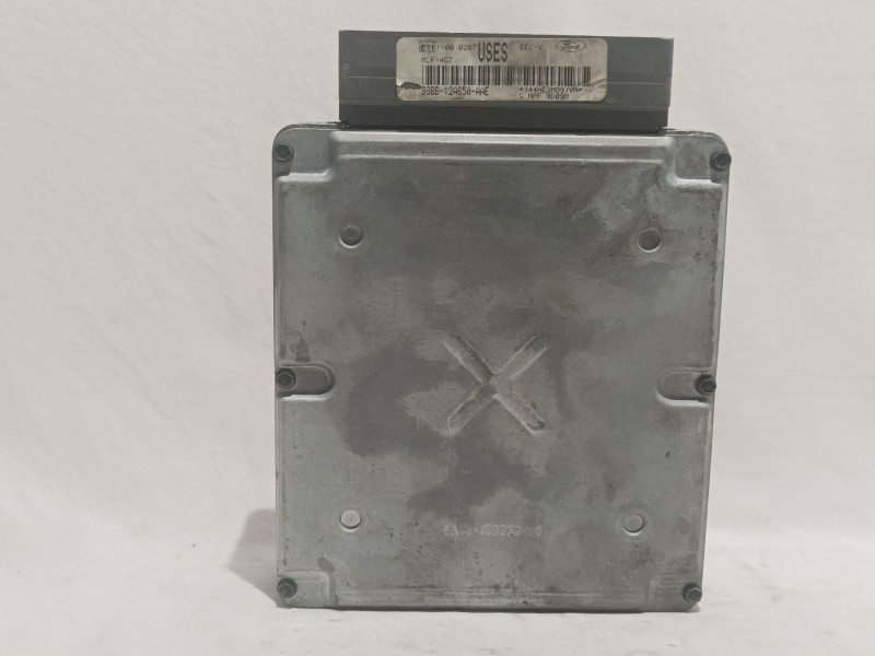 Recambio de centralita motor uce para ford mondeo familiar (gd) referencia OEM IAM 904093 98BB12A650AAE 