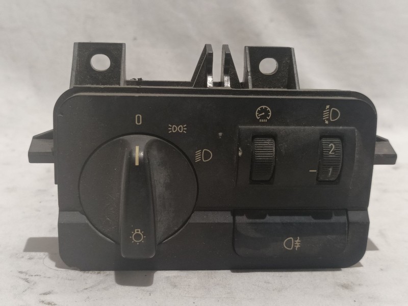 Recambio de mando luces para bmw serie 3 touring (e46) 320d referencia OEM IAM 61316907944 086480060 0041609