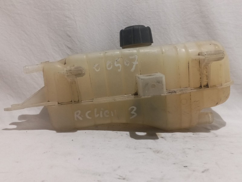 Recambio de deposito expansion para renault clio iii referencia OEM IAM 8200149742  