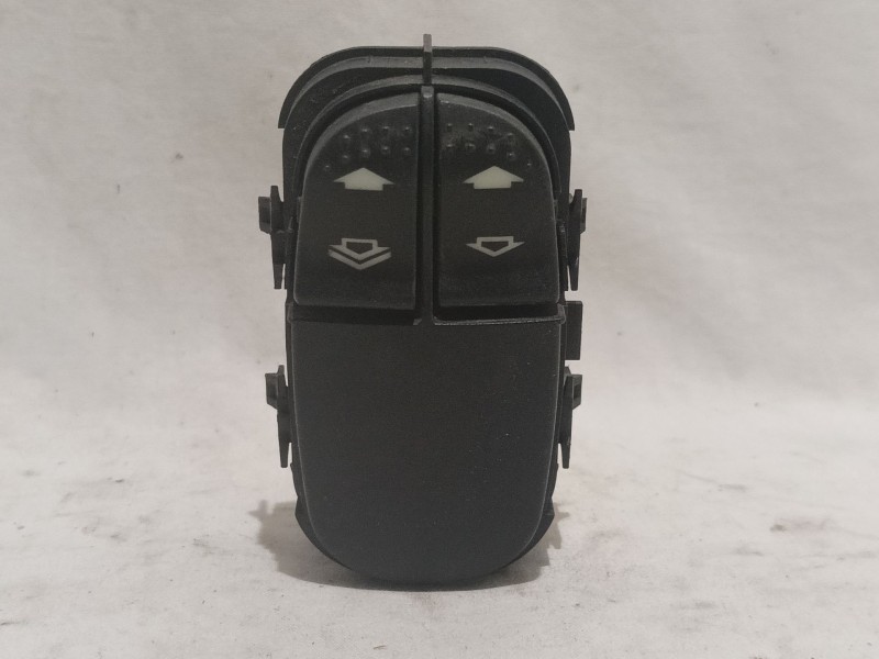 Recambio de mando elevalunas delantero izquierdo para ford focus berlina (cak) trend referencia OEM IAM YS4T14529AA  