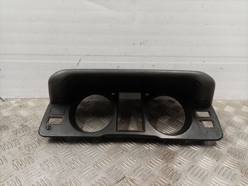 Recambio de mascara cuadro instrumentos para mitsubishi pajero referencia OEM IAM MB775410 MB652145 