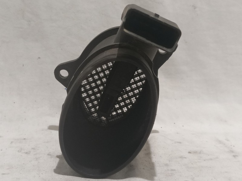 Recambio de caudalimetro para peugeot 407 st confort referencia OEM IAM 72834204 9650010780 