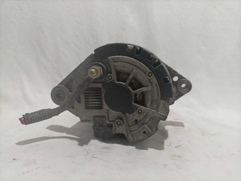 Recambio de alternador para daewoo tacuma 1.6 cat referencia OEM IAM 96404010  