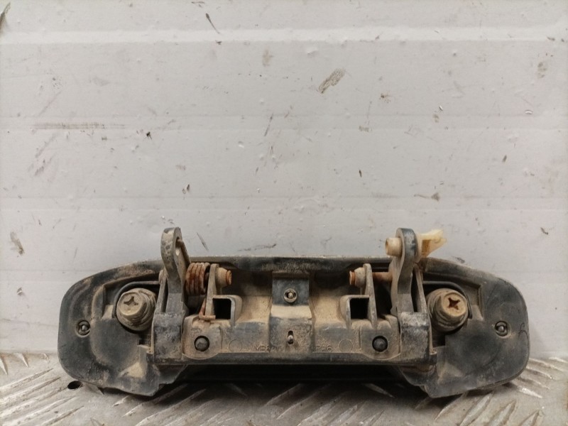 Recambio de maneta exterior delantera derecha para mitsubishi pajero referencia OEM IAM MB669166  