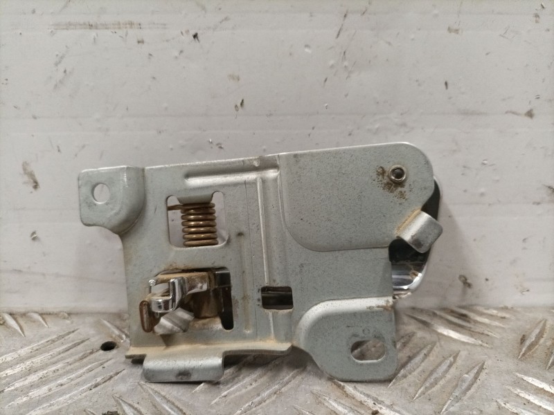 Recambio de maneta interior trasera derecha para mitsubishi pajero referencia OEM IAM MB669170  