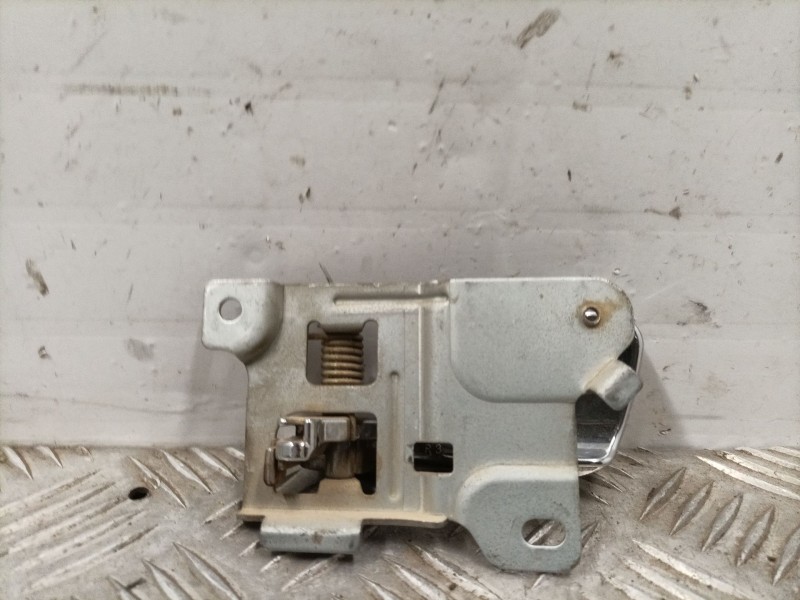 Recambio de maneta interior delantera derecha para mitsubishi pajero referencia OEM IAM MB669170  