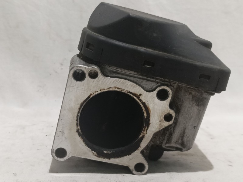 Recambio de caja mariposa para seat cordoba berlina (6k2) 1.9 sdi referencia OEM IAM 036133062B 408238321003 