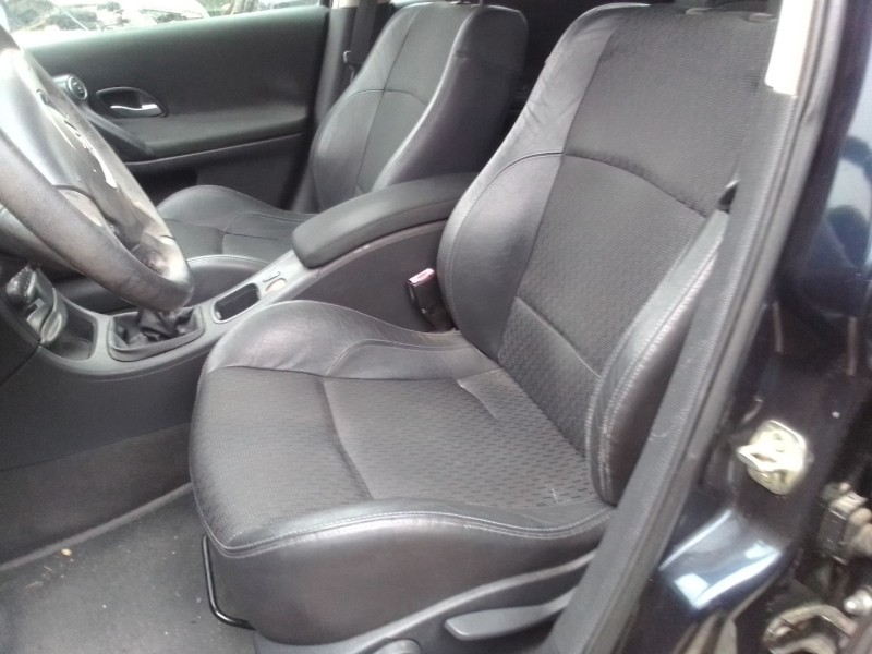 renault laguna ii (bg0) del año 2001