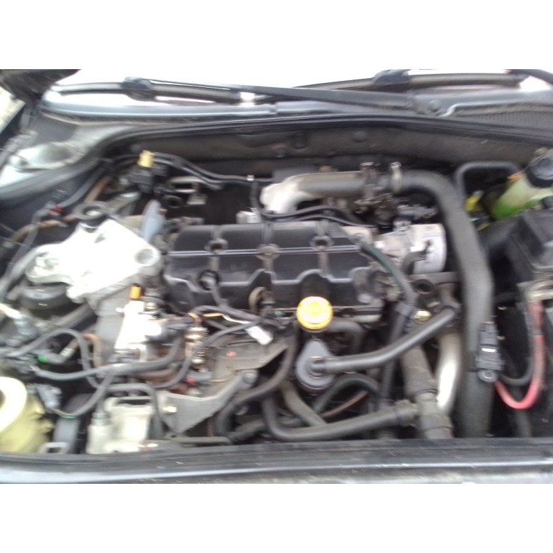 renault laguna ii (bg0) del año 2001