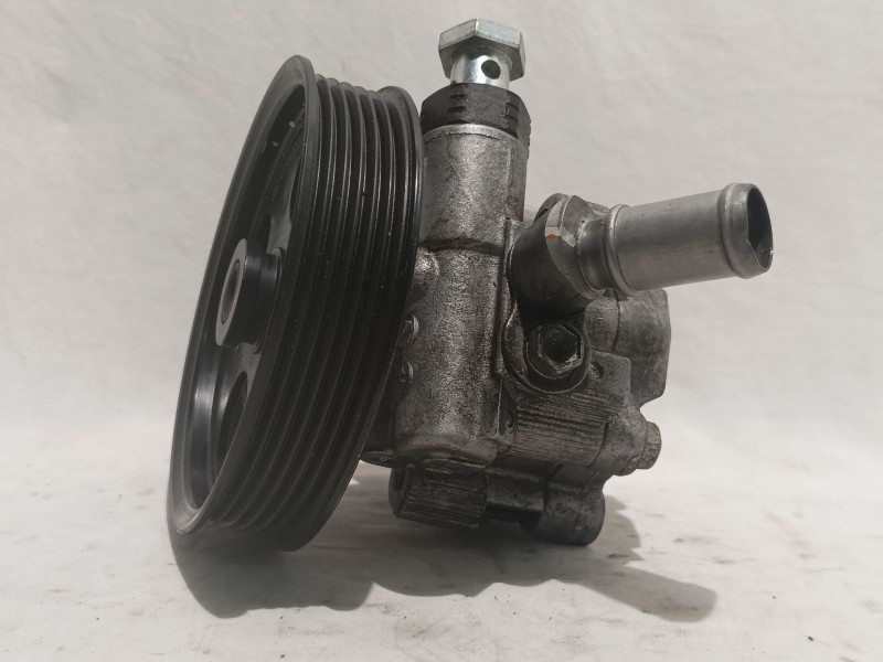 Recambio de bomba servodireccion para opel insignia berlina cosmo referencia OEM IAM A9E06322  