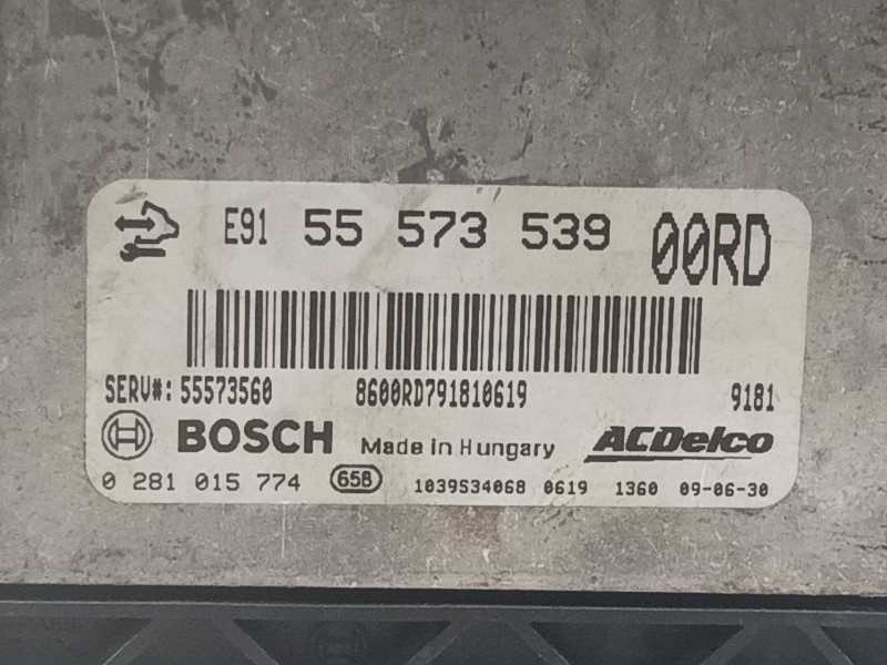 Recambio de centralita motor uce para opel insignia berlina cosmo referencia OEM IAM 12692200 0281015774 55573539