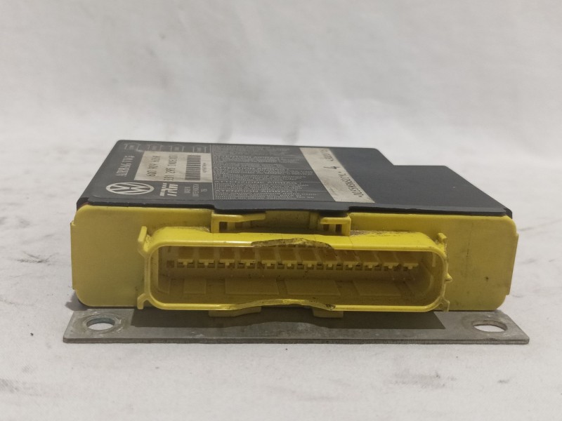 Recambio de centralita airbag para seat ibiza (6l1) stella referencia OEM IAM 331295 6Q0909605R 