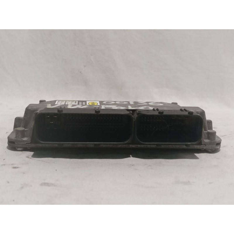 Recambio de centralita motor uce para volkswagen polo (9n1) trendline referencia OEM IAM 5WP4019405 03E906033L  Recambio de centralita motor uce para volkswagen polo (9n1) trendline referencia OEM IAM 5WP4019405 03E906033L