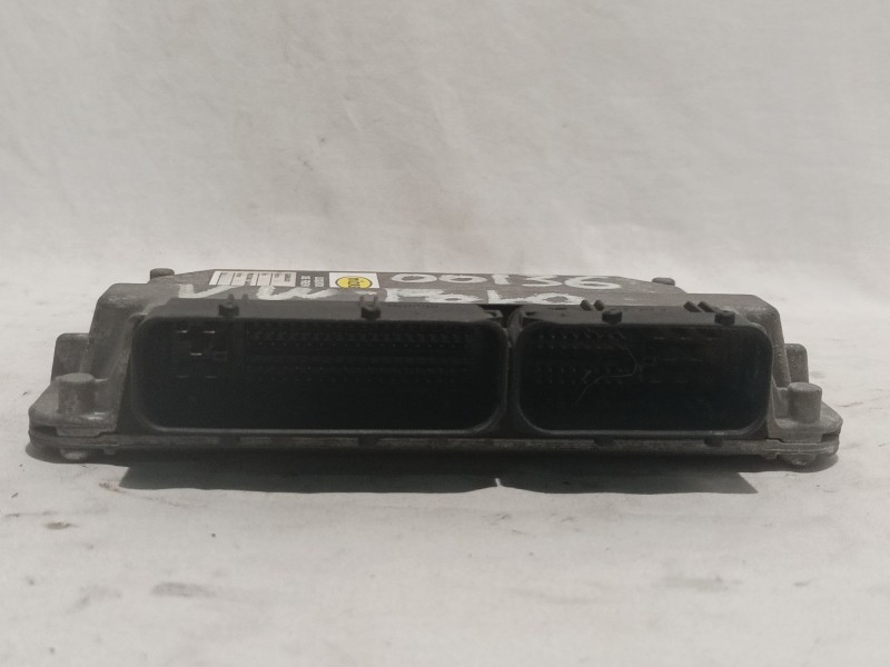 Recambio de centralita motor uce para volkswagen polo (9n1) trendline referencia OEM IAM 5WP4019405 03E906033L  Recambio de centralita motor uce para volkswagen polo (9n1) trendline referencia OEM IAM 5WP4019405 03E906033L