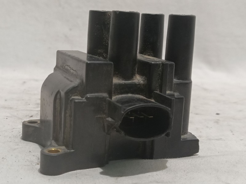 Recambio de bobina encendido para ford fiesta berlina (dx) 1.3 cat referencia OEM IAM 988F12029AB  