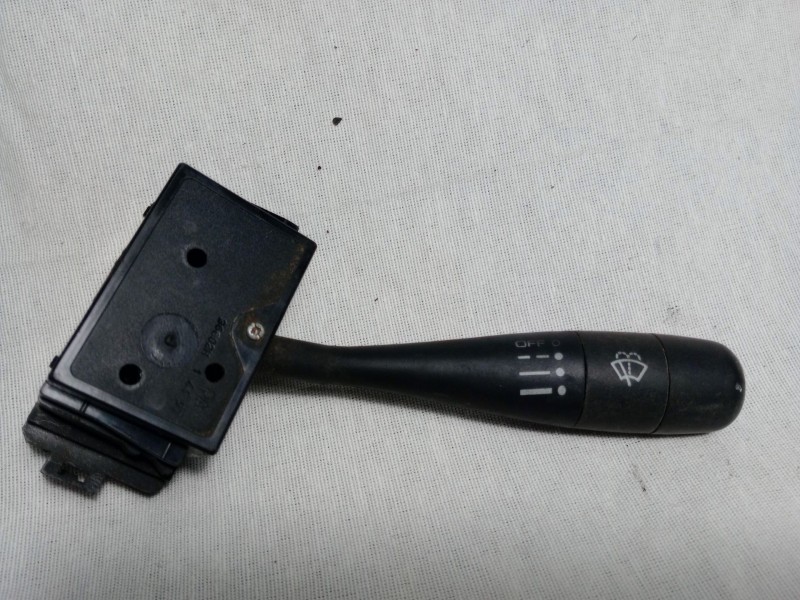 Recambio de mando limpia para nissan serena (c23m) 2.3 diesel referencia OEM IAM 36602H14497  