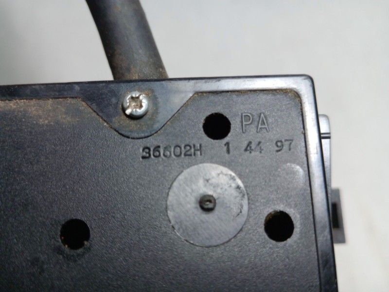 Recambio de mando limpia para nissan serena (c23m) 2.3 diesel referencia OEM IAM 36602H14497  