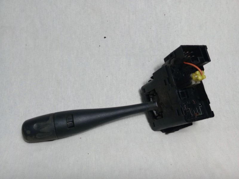 Recambio de mando intermitentes para nissan serena (c23m) 2.3 diesel referencia OEM IAM 36750024497  