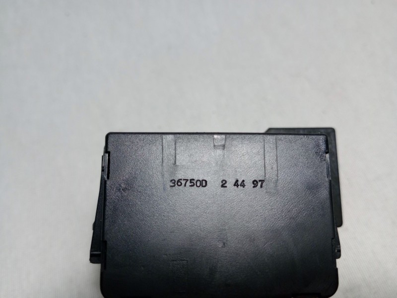 Recambio de mando intermitentes para nissan serena (c23m) 2.3 diesel referencia OEM IAM 36750024497  