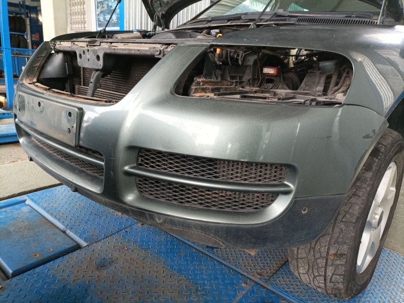 Recambio de paragolpes delantero para volkswagen touareg (7la) referencia OEM IAM   