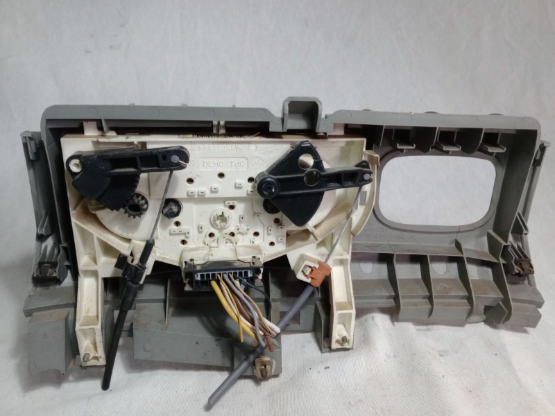 Recambio de mando calefaccion / aire acondicionado para nissan primastar (x83) 1.9 dci diesel cat referencia OEM IAM W964098P  