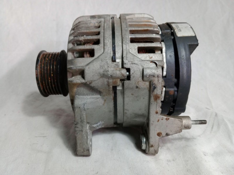 Recambio de alternador para seat cordoba berlina (6k2) signo referencia OEM IAM 038903018CX  