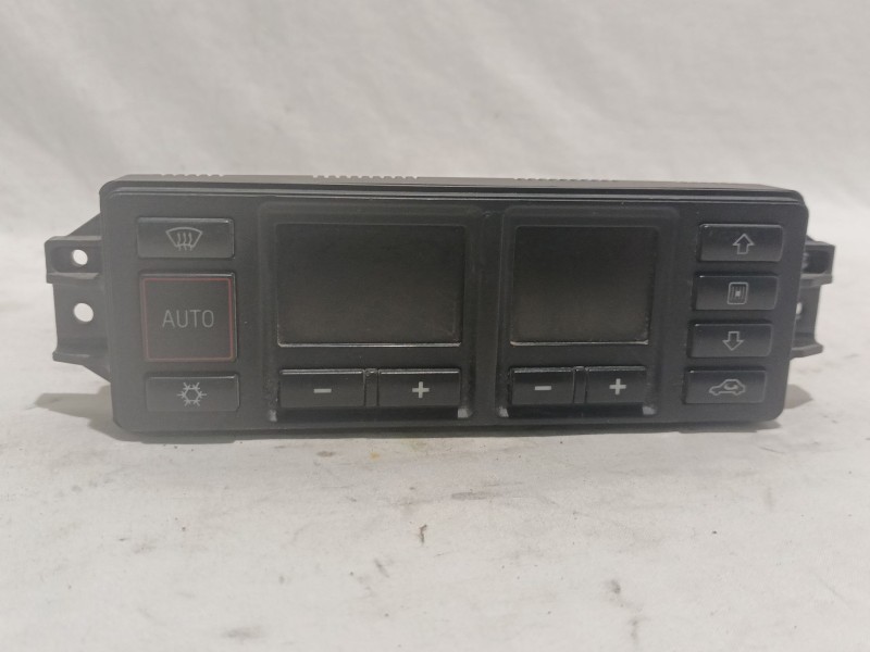 Recambio de mando calefaccion / aire acondicionado para audi a4 berlina (b5) 1.8 referencia OEM IAM 5HB00760804  