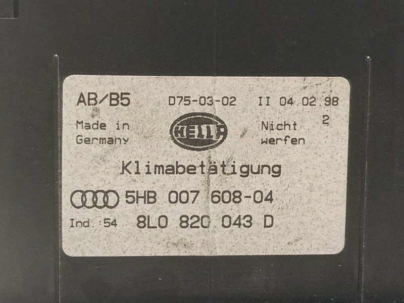 Recambio de mando calefaccion / aire acondicionado para audi a4 berlina (b5) 1.8 referencia OEM IAM 5HB00760804  