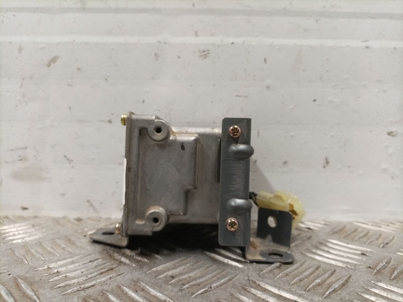 Recambio de modulo electronico para mitsubishi pajero referencia OEM IAM MB863942 X2T20584 