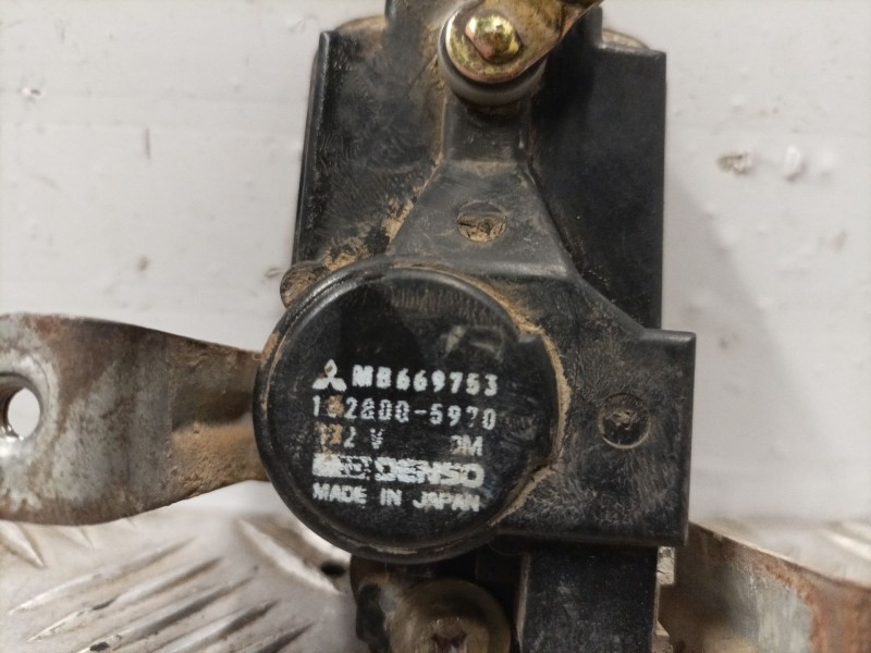 Recambio de motor cierre centralizado trasero izquierdo para mitsubishi pajero referencia OEM IAM MB669753  