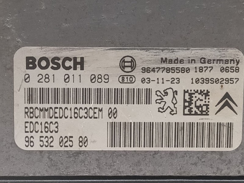 Recambio de centralita motor uce para peugeot 206 berlina referencia OEM IAM 0281011088 9653202580 