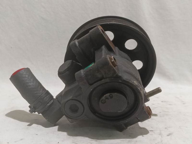 Recambio de bomba servodireccion para ford focus turnier (cak) ghia referencia OEM IAM 9AE1300 00593S3 