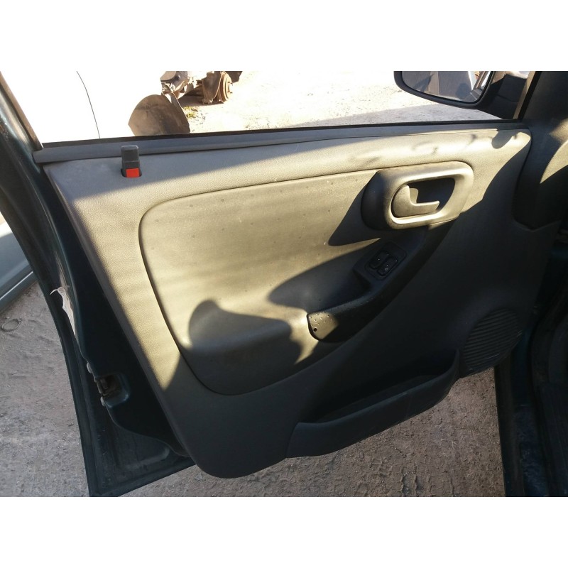 opel corsa c 1.0 12v cat (z 10 xe / lw3)   |   0.00 - ... | 2000 | 58 cv / 43 kw del año 2000