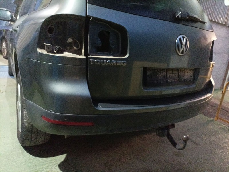 Recambio de paragolpes trasero para volkswagen touareg (7la) referencia OEM IAM 7L6807417D  