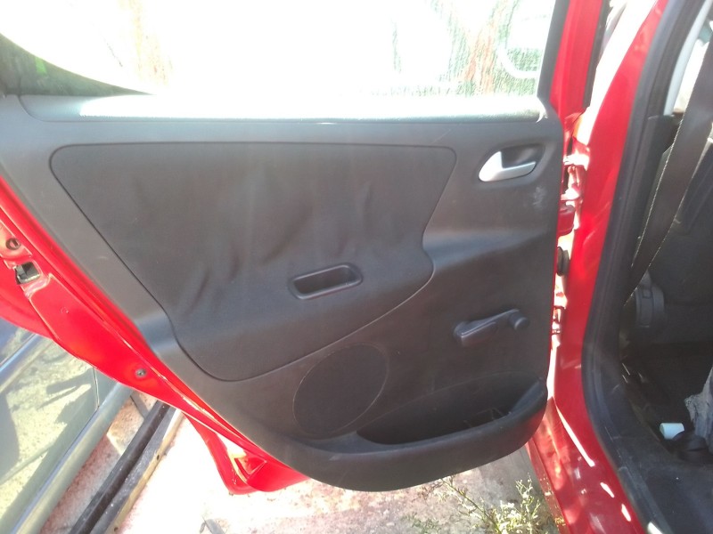 peugeot 207 del año 2006