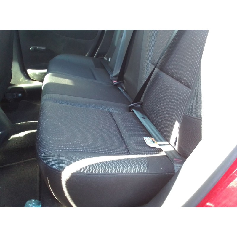 peugeot 207 del año 2006