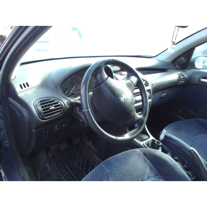 peugeot 206 berlina del año 1998