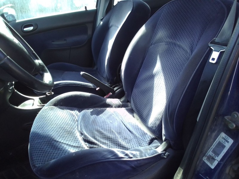 peugeot 206 berlina del año 1998