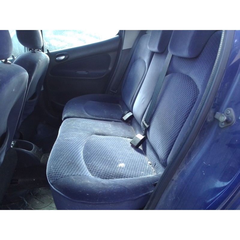 peugeot 206 berlina del año 1998