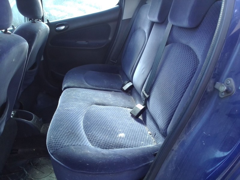 peugeot 206 berlina del año 1998