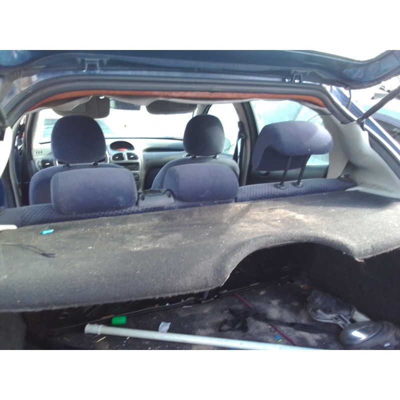 peugeot 206 berlina del año 1998