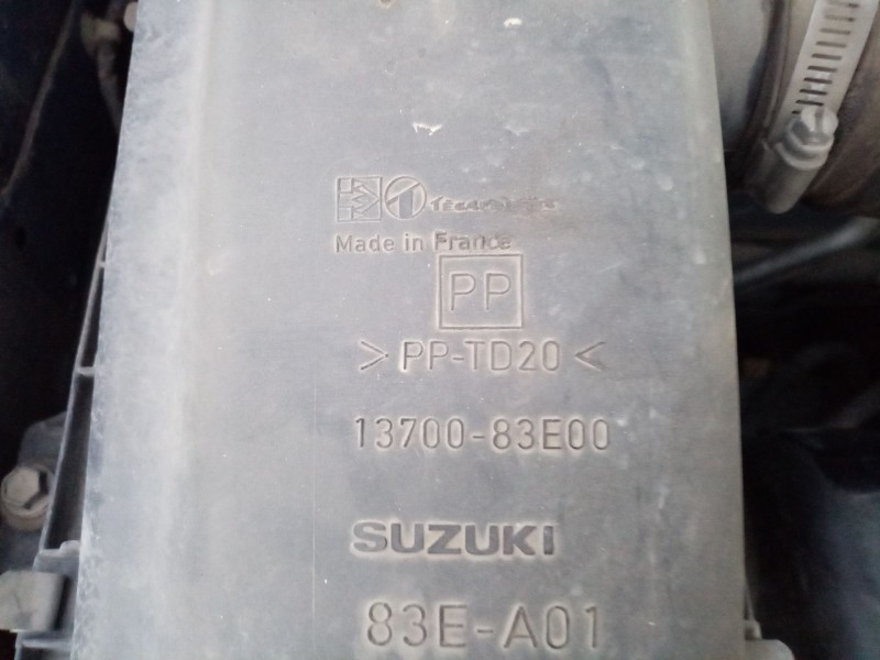 Recambio de caja filtro de aire para suzuki wagon r+ rb (mm) referencia OEM IAM 1370083E00  