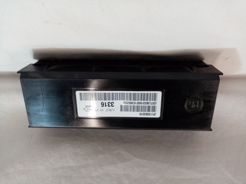 Recambio de modulo electronico para opel insignia berlina referencia OEM IAM 13583316  