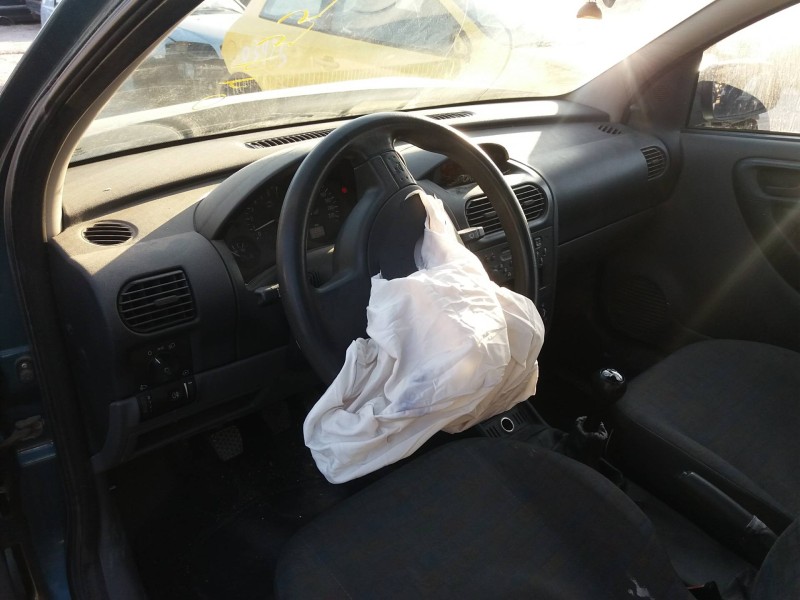 opel corsa c 1.0 12v cat (z 10 xe / lw3)   |   0.00 - ... | 2000 | 58 cv / 43 kw del año 2000