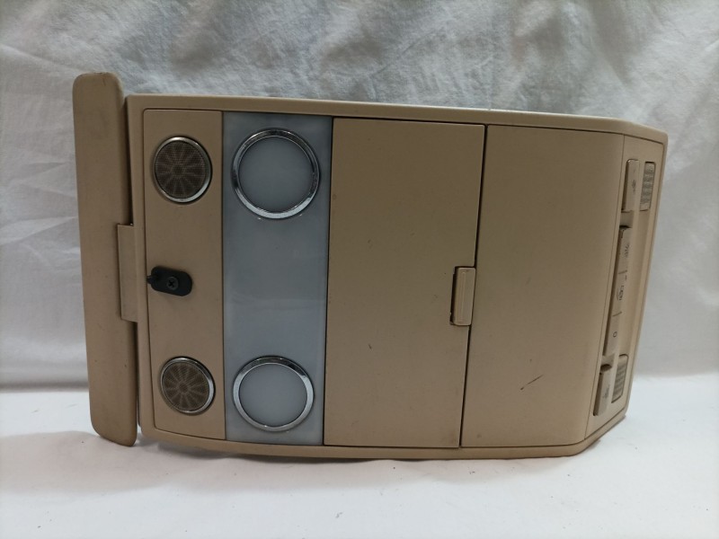 Recambio de luz interior para volkswagen touareg (7la) referencia OEM IAM 7L6867508D 7L6959672 