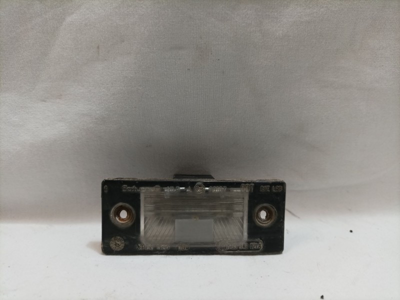 Recambio de piloto matricula para volkswagen touareg (7la) referencia OEM IAM 1J5943021A  