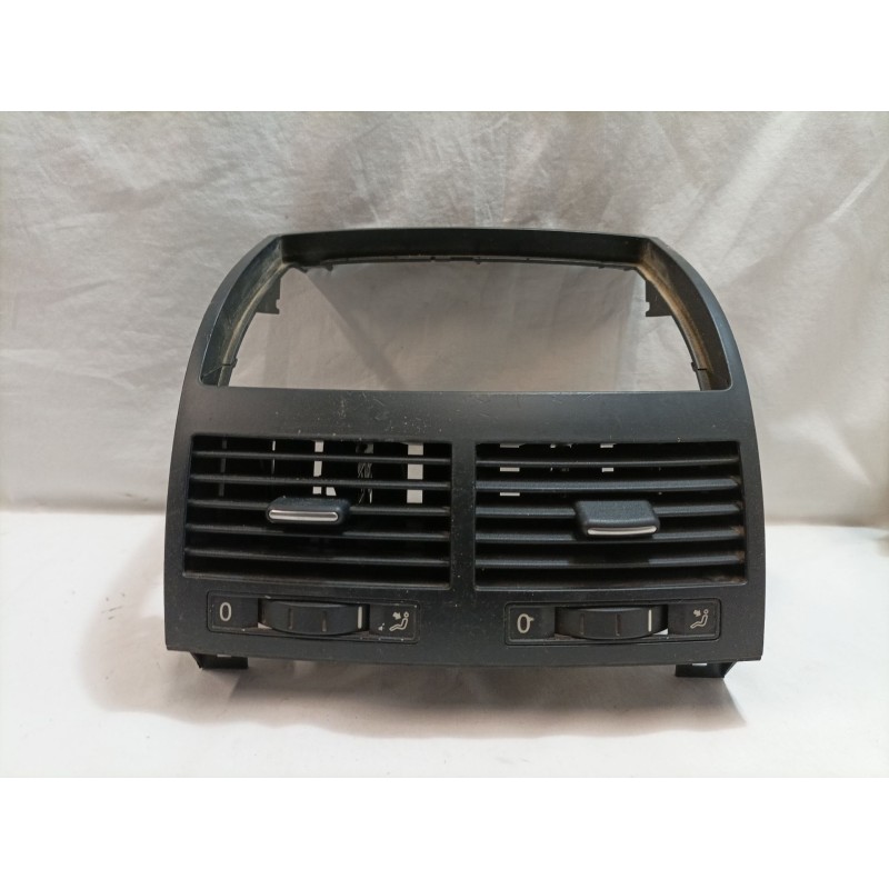Recambio de rejilla aireadora para volkswagen touareg (7la) referencia OEM IAM 7L6819727M  