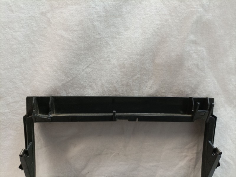 Recambio de rejilla aireadora para volkswagen touareg (7la) referencia OEM IAM 7L6819727M  