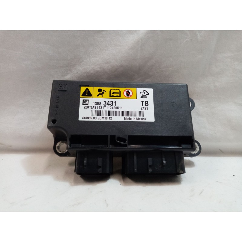 Recambio de centralita airbag para opel insignia berlina referencia OEM IAM 15583431  