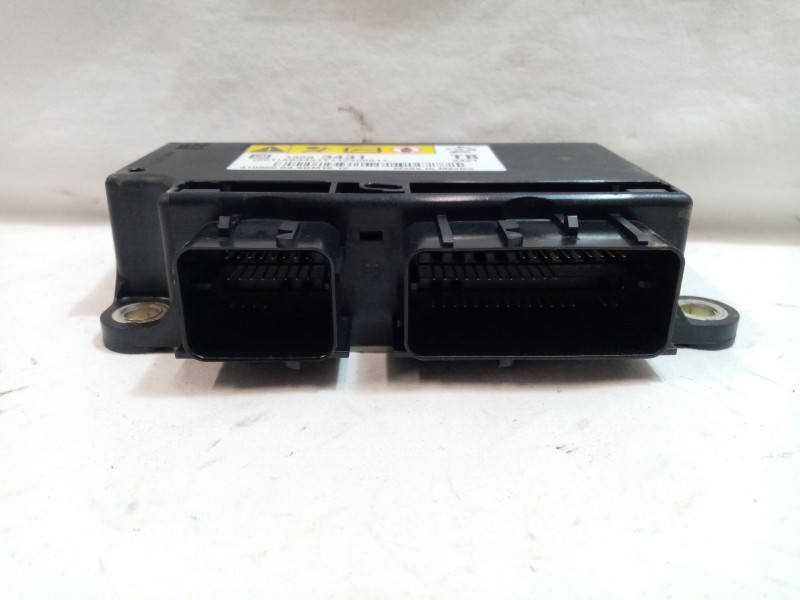 Recambio de centralita airbag para opel insignia berlina referencia OEM IAM 15583431  